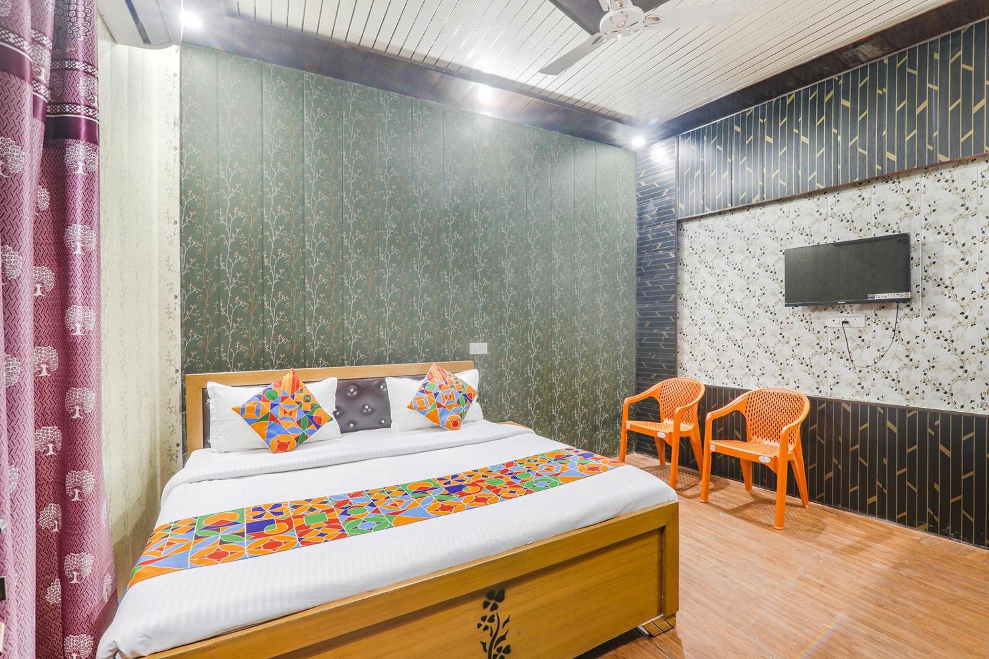 Fabexpress Milan Palace Ayodhya Ngoại thất bức ảnh