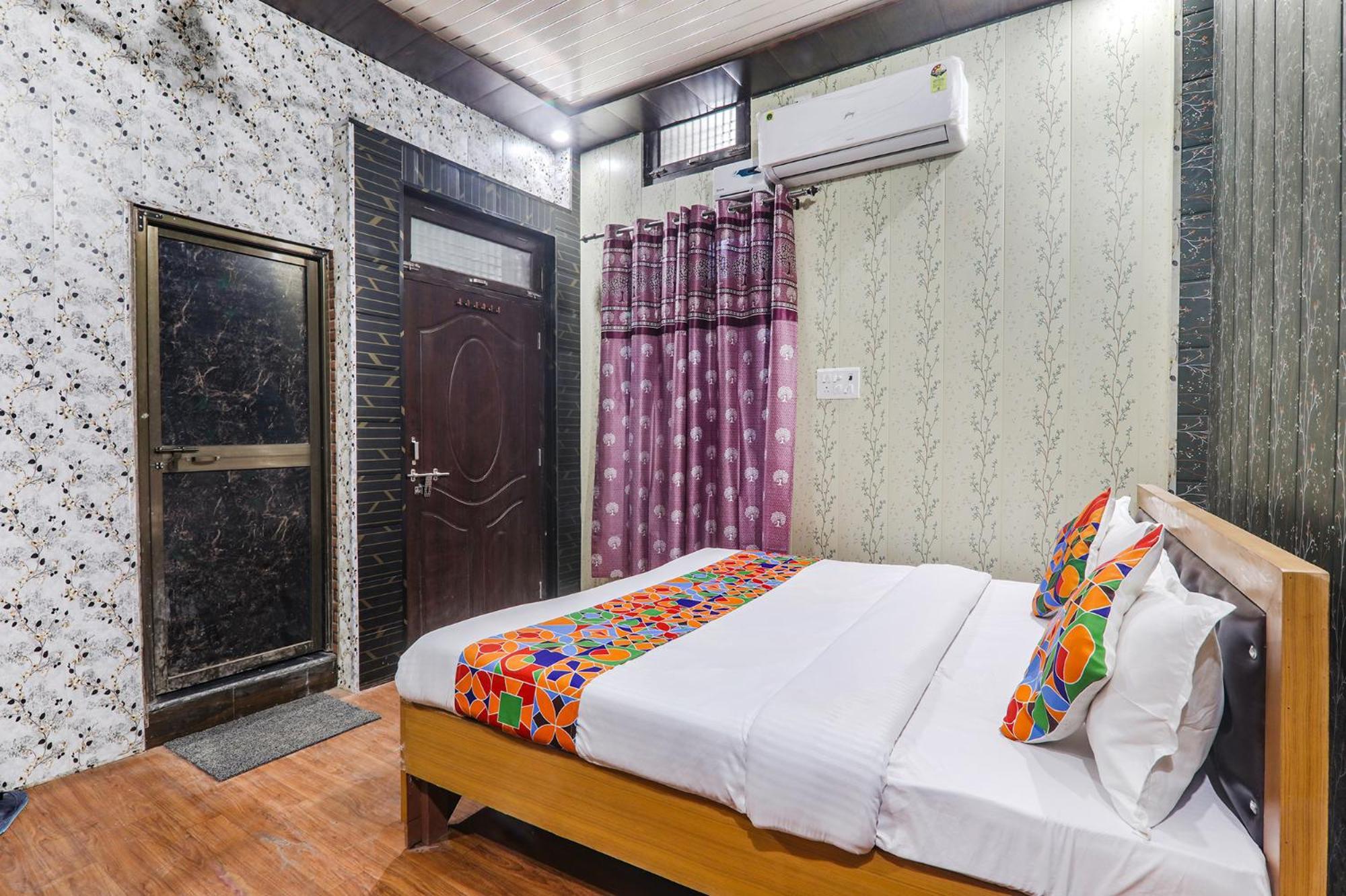 Fabexpress Milan Palace Ayodhya Ngoại thất bức ảnh