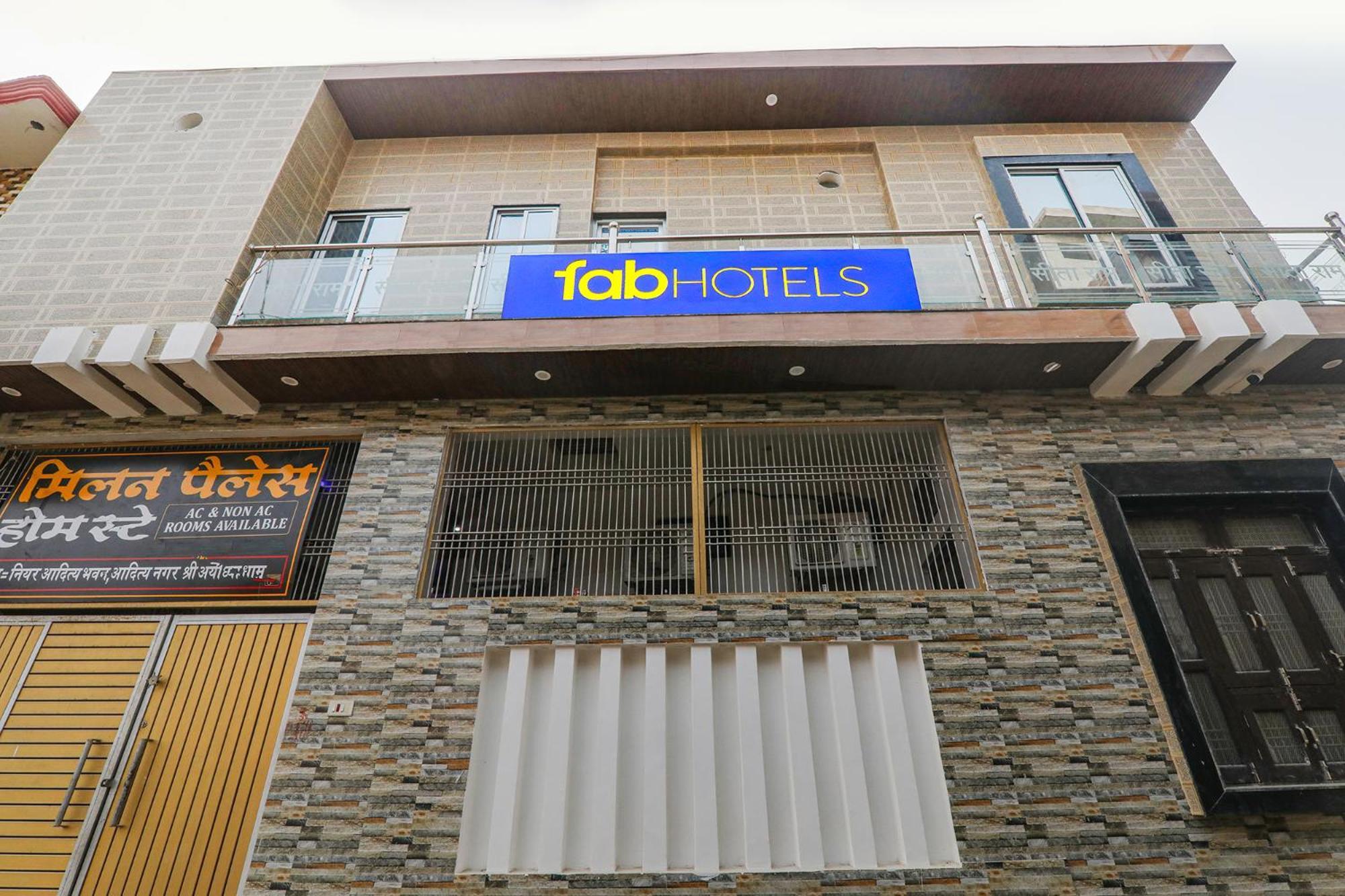 Fabexpress Milan Palace Ayodhya Ngoại thất bức ảnh
