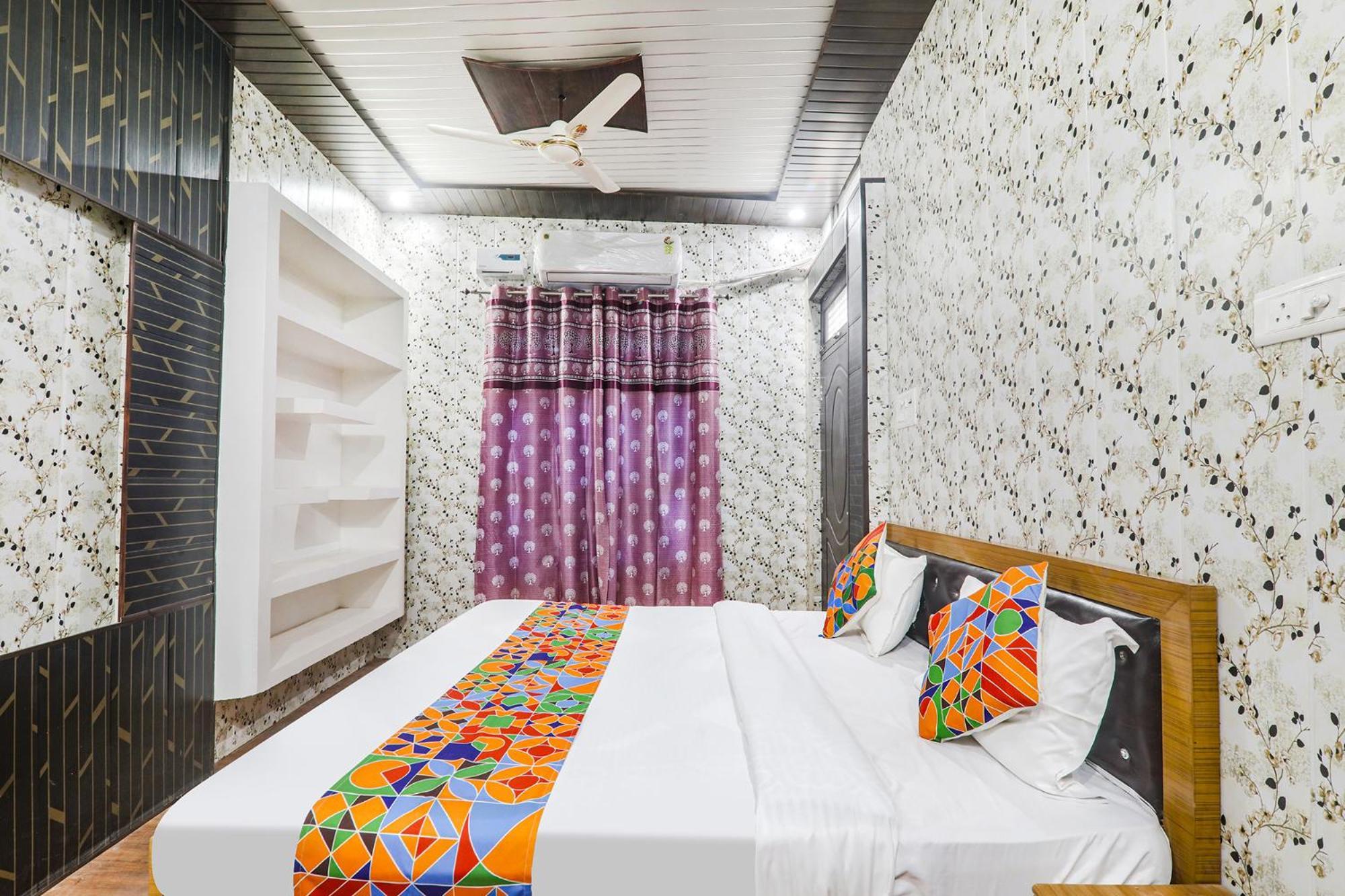 Fabexpress Milan Palace Ayodhya Ngoại thất bức ảnh